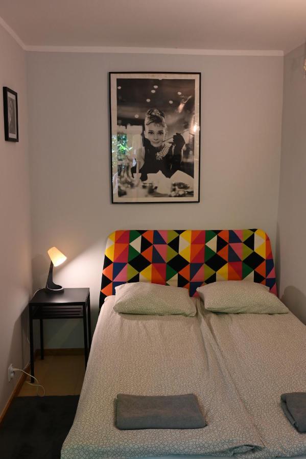 Pepe Hostel Warszawa Exteriör bild